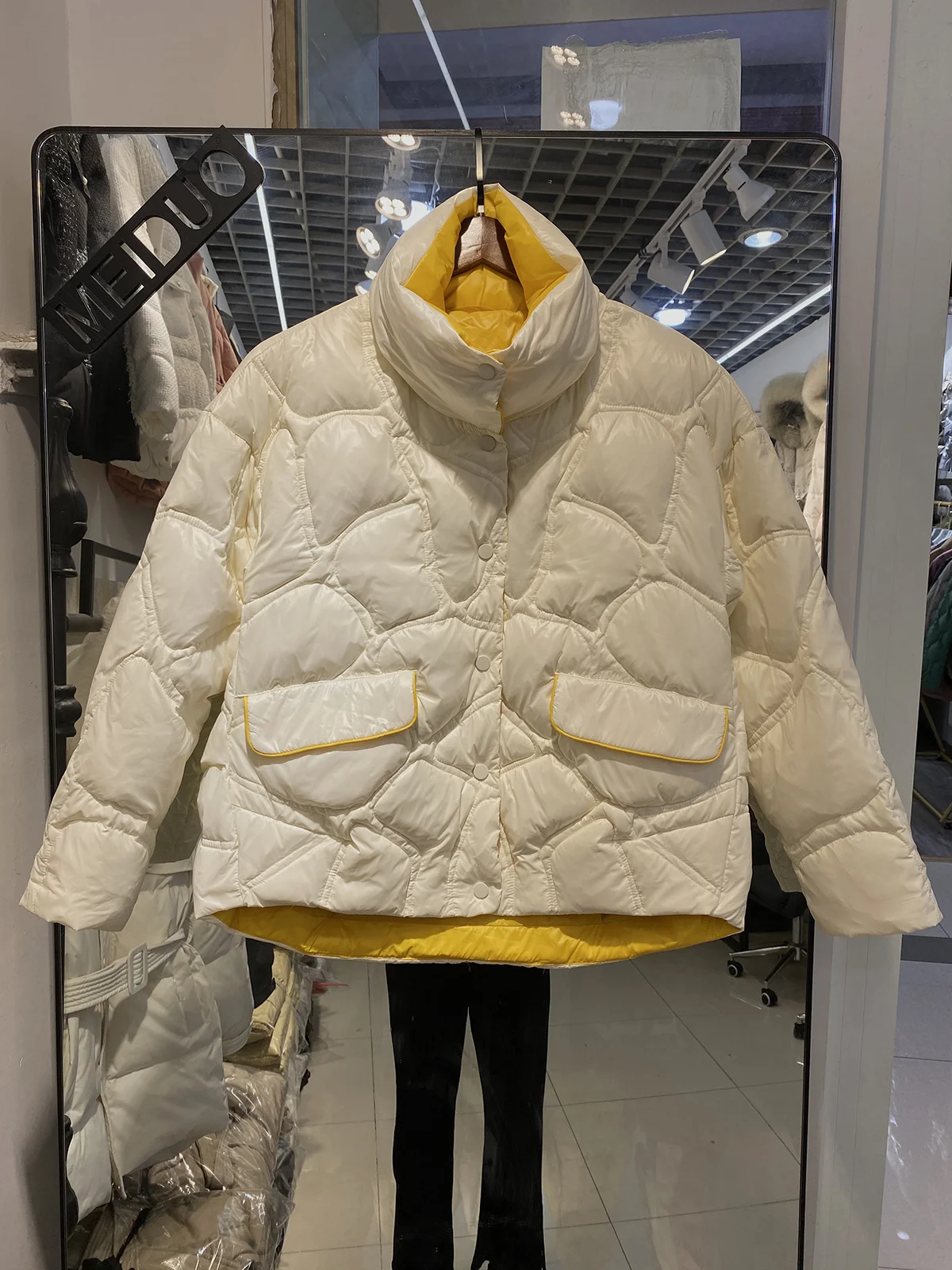 

Пуховик женский зимний, легкий, 2021