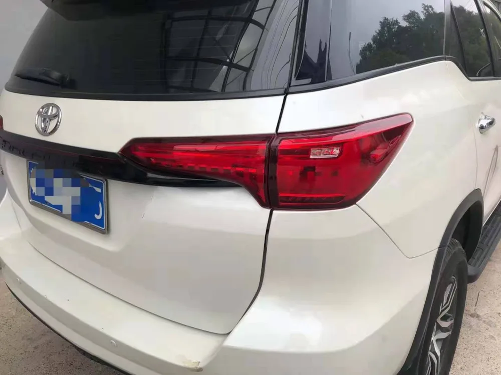 Динамический задний фонарь автомобильный Стайлинг для Toyota Fortuner светодиодный задний фонарь+ сигнал поворота+ тормоз+ задний фонарь