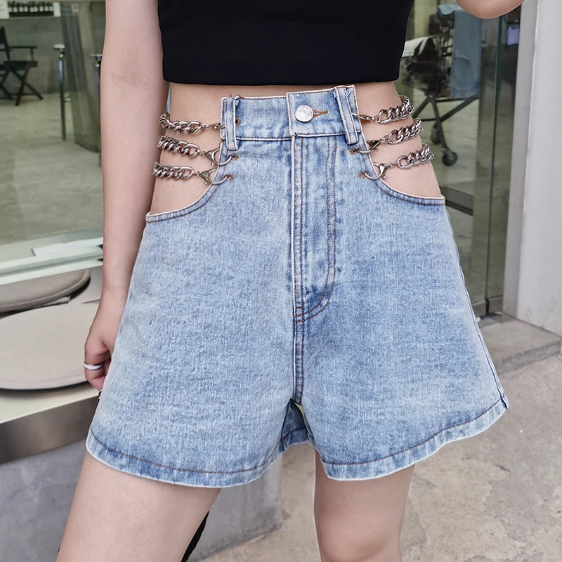 

BONJEAN Chain Decoration Shorts For Women 2020 Hollow Out Summer Bottom Straight Jeans Shorts Mid-Waist Denim Shorts BJ2813