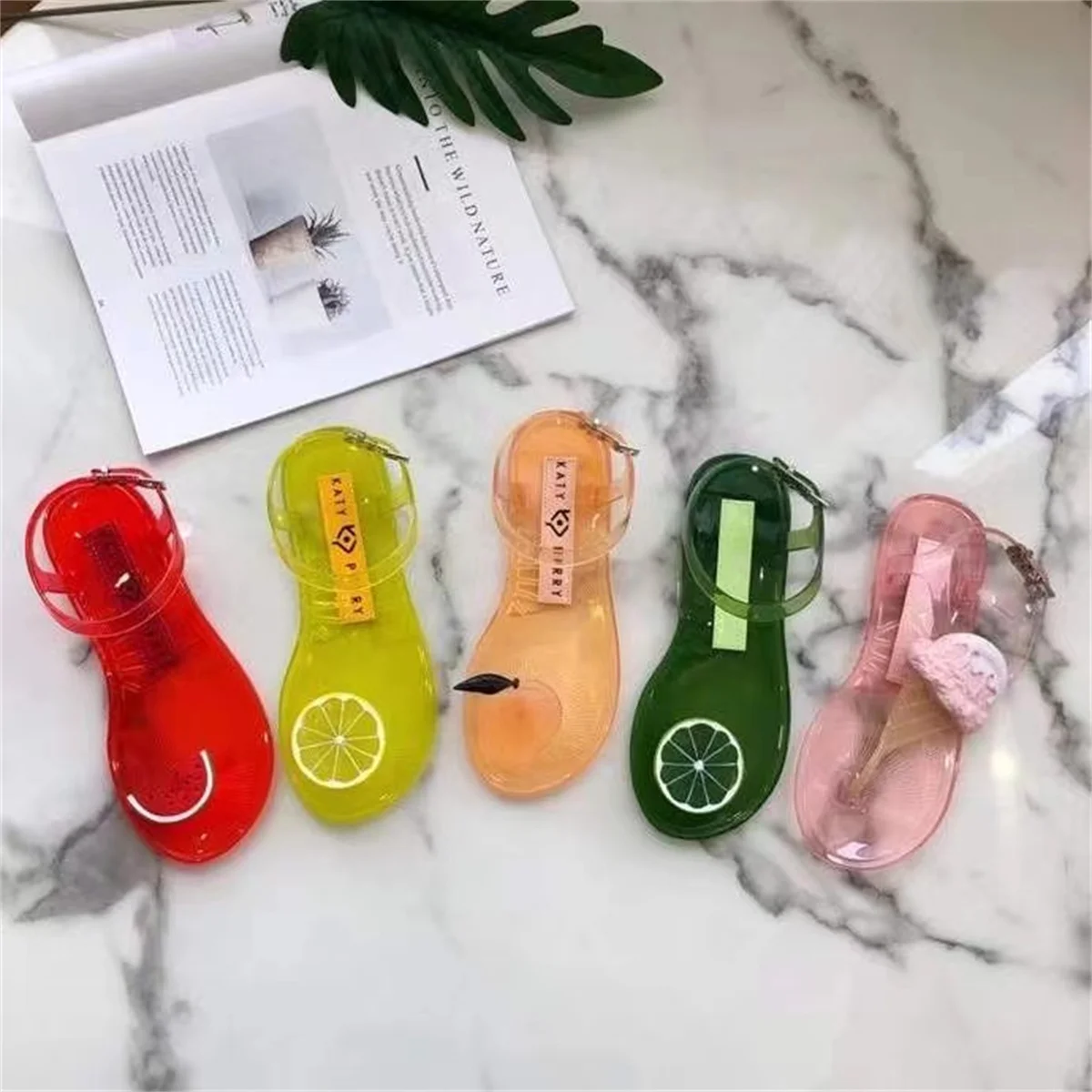 

Summer Fruit Flip Flops Cute And Interesting Ladies Jelly Shoes Flat Fashion Fragrant Ladies Sandals SM054