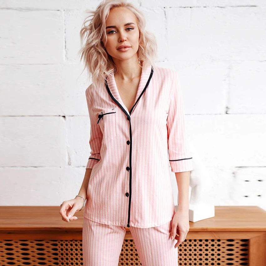 

Restve Pink Stripe Pajamas For Women 2 Piece Set Turn Down Collar Three Quarter Sleeve Tops Pocket Female Casual Pants Autumn