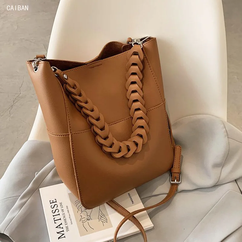 

Luxury Brand Women Bucket Bag Large Capacity Totes Bags Pu Leather For Women Wide Woven Shoulder Straps Crossbody Shoulder Bags