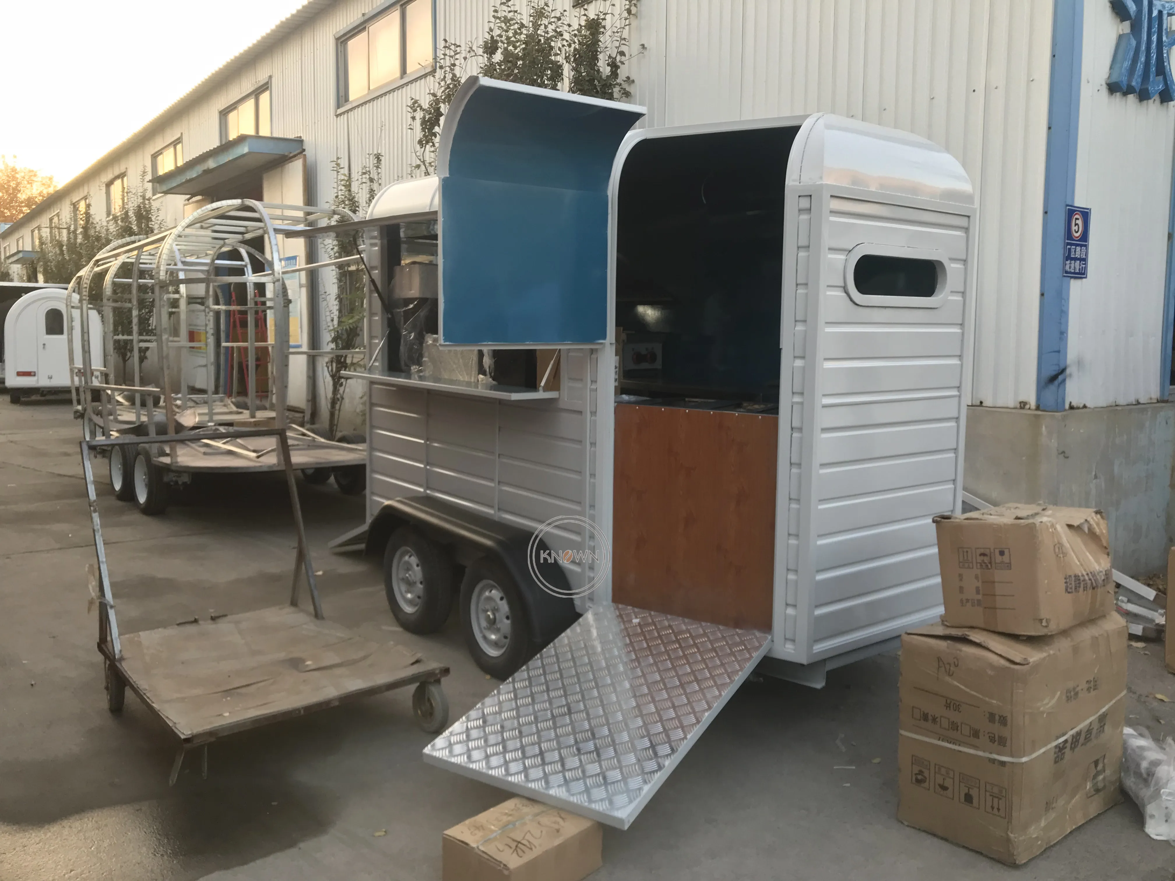 Белый Цвет мобильный Кухня Еда тележка для продажи хот-догов Кофе открытый