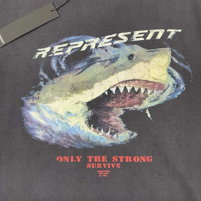 Негабаритных представляют собой лишь сильный выжить футболка для мужчин женщин