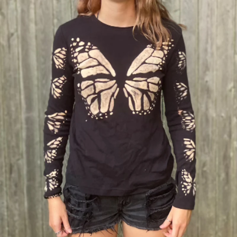 

Women Autumn Round Neck Tops Vintage Long Sleeve Butterfly Graphic Slim Fit T-Shirts