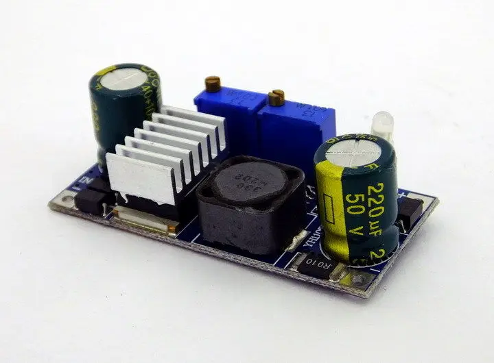 Фото DC-DC понижающий преобразователь 5A постоянная сила тока 3V 5V 12V 15v 19v 24V Батарея DC-DC понижающий преобразователь 5A постоянная сила тока 3V 5V 12V 15v 19v 24V Батарея