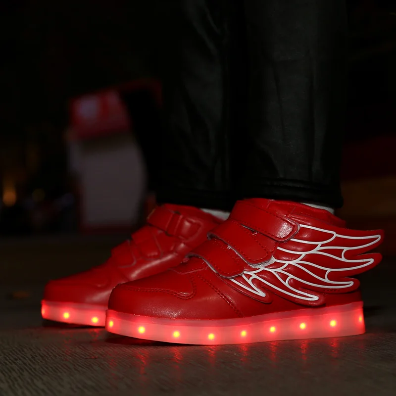 Детские кроссовки с подсветильник кой красные светящиеся USB-зарядкой на липучке