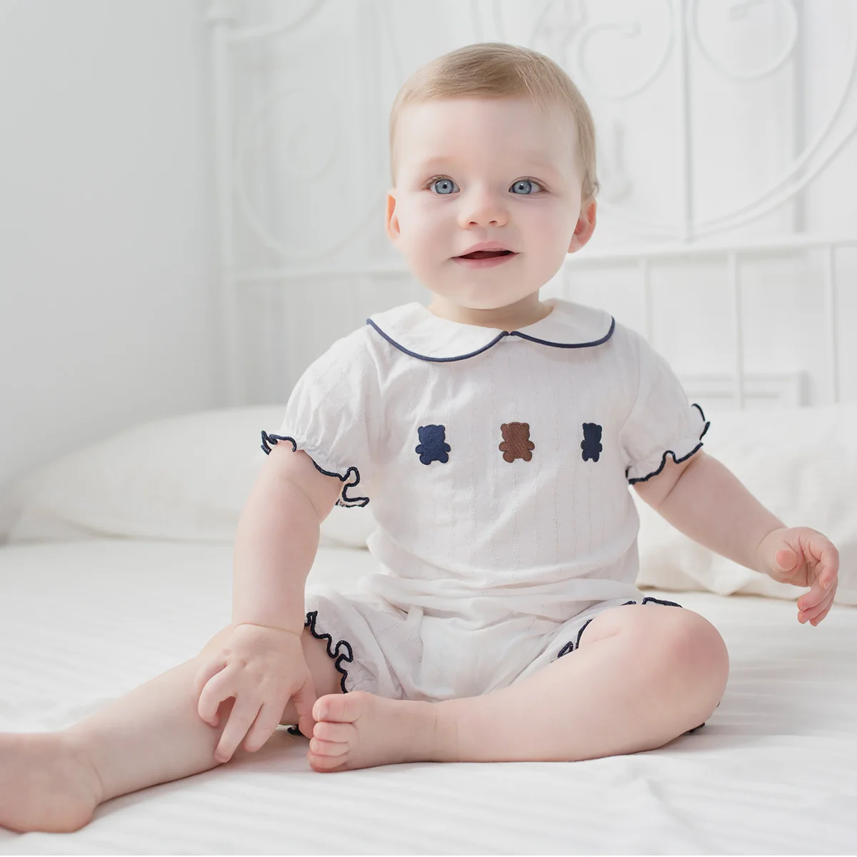 

2021 Spanish Newborn Infant Baby Girls Romper Toddler Bear Embroidery Cotton Jumpsuit Baby Playsuit Summer Girls Clothes 0-24M