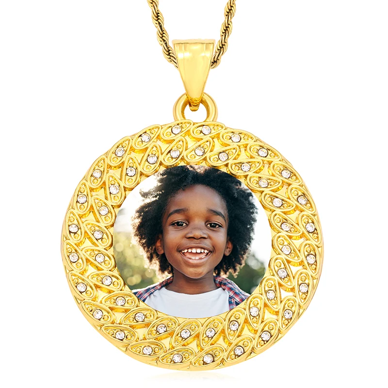 

New Customized Round Pendant Necklace With Sparkling Zircon Photo Pendant Necklace Trend Hip-hop Design Style Men&Women Gifts
