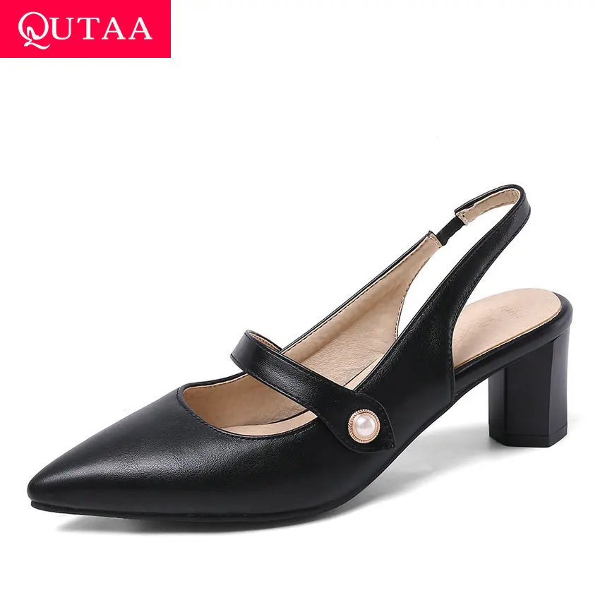 Женские босоножки с острым носком QUTAA черные туфли из искусственной кожи