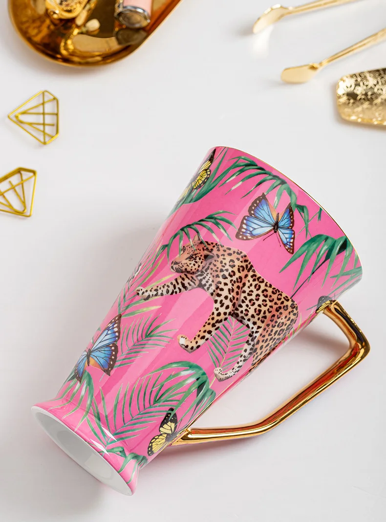 

Pink Leopard Ceramic Coffee Mug 220ml Cup Saucer High End Bone China Drinkware 500ml Large Capacity