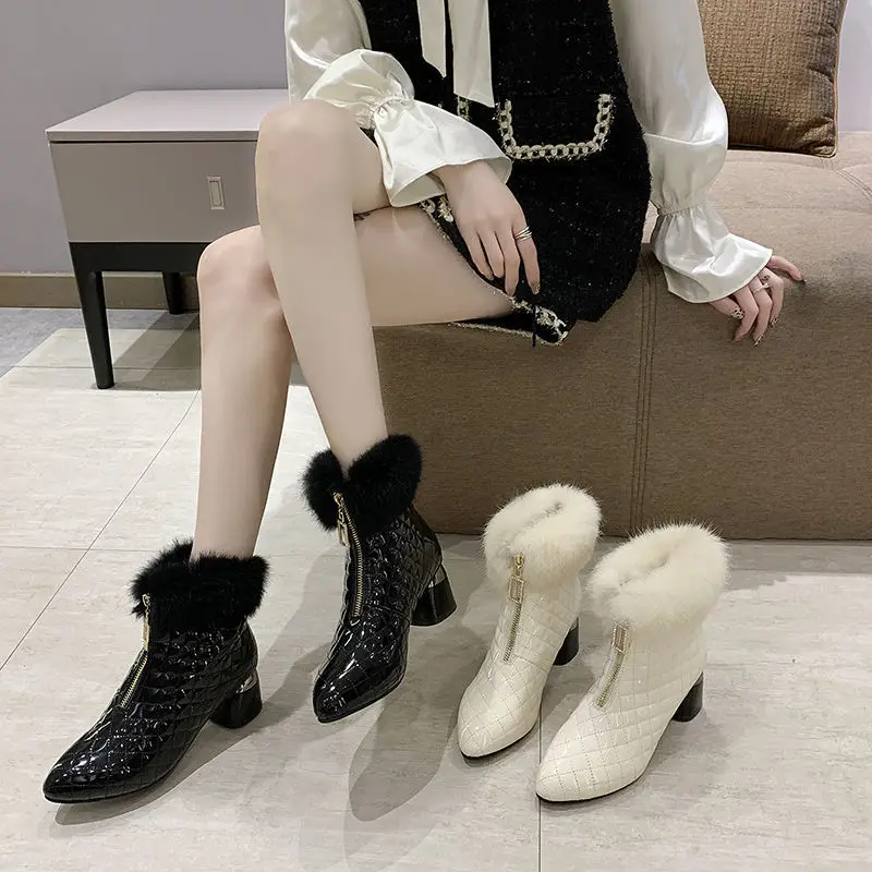 

Women's Boots Real Rabbit Hair Boots Women's Winter New British Style Plush Cotton Boots Women's High Heel Warm Fashion Trend