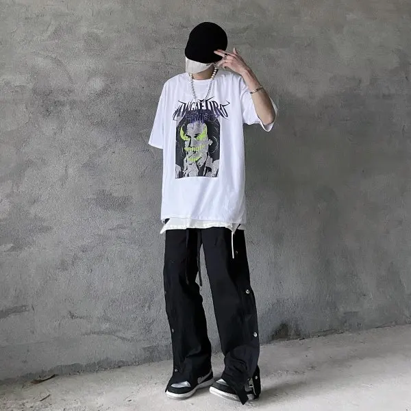 

Streetwear Harajuku Hip-Hop Female Oversized T-Shirt Unisex Shirt Cotton Short-Sleeved Round Neck Demon Portrait Printing Tshirt