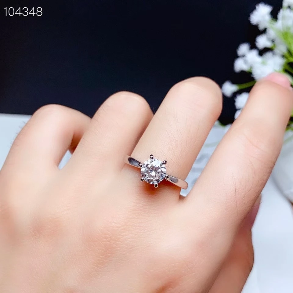 Мужское кольцо с муассанитом серебро 925 пробы 1 карат