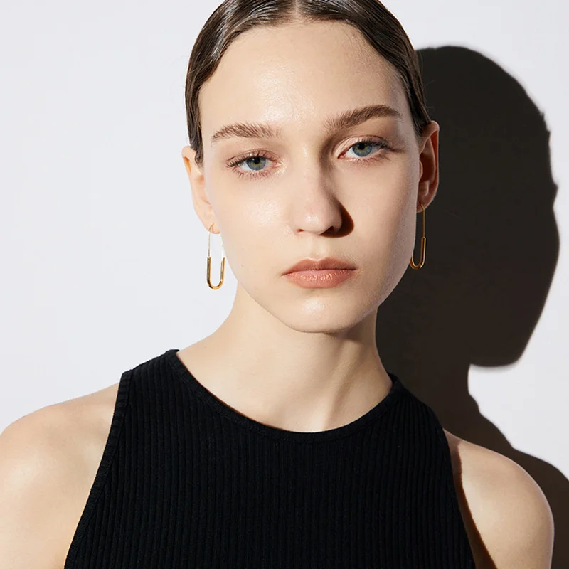 

Fashion men and women punk rock style paperclip ear hook dangling earrings for women and men exquisite jewelry gifts