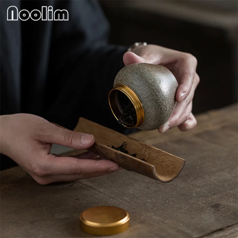 Керамическая простая чайная канистра пуэр мини креативная герметичная банка для