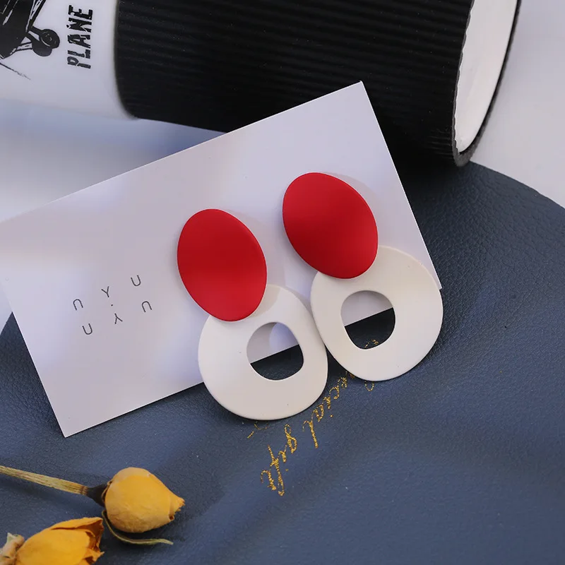 

Fashion Retro Irregular Hollow Geometric Drop Earrings Temperament Contracted Dangle Earring Jewelry Accessories