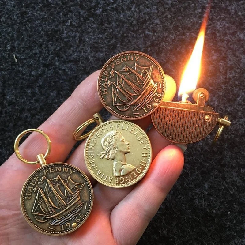 

ZORRO Creative Coin Vintage Kerosene Lighter Metal Grinding Wheel Flint Gasoline Lighters Portable Pendant Decorations Buckle