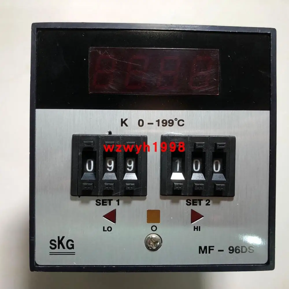 Free shipping Taiwan SKG digital display double dial code SKG MF-96DS temperature controller MF-96DS spot supply