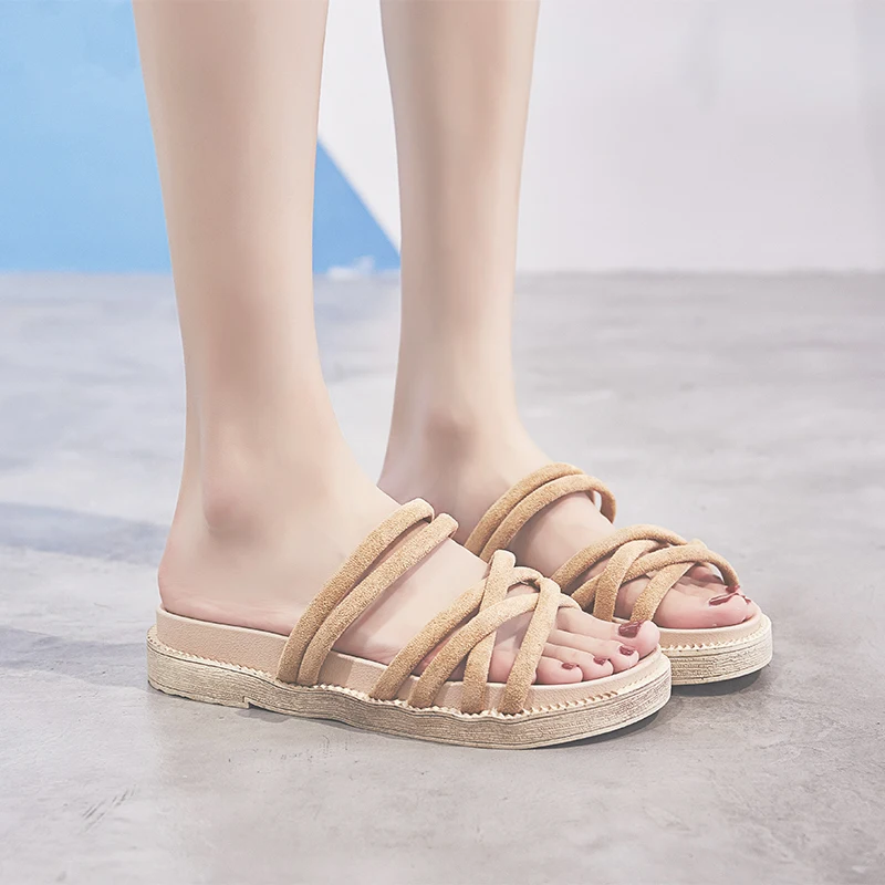 Сандалии женские простые на толстой подошве в Корейском стиле без шнуровки |