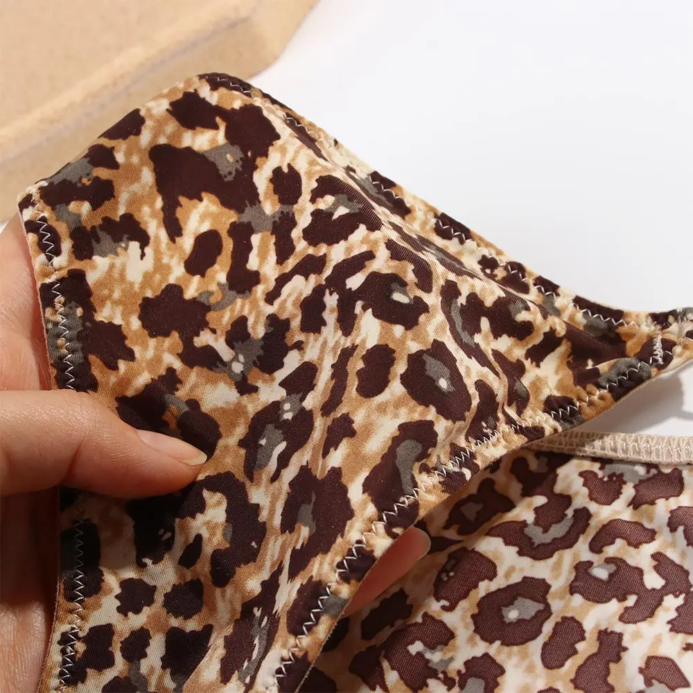 

2021 New Leopard Print Sexy Underwear Transparent Silk Women Panties Hollow Out Triangle Briefs Seamless Thong Lingerie