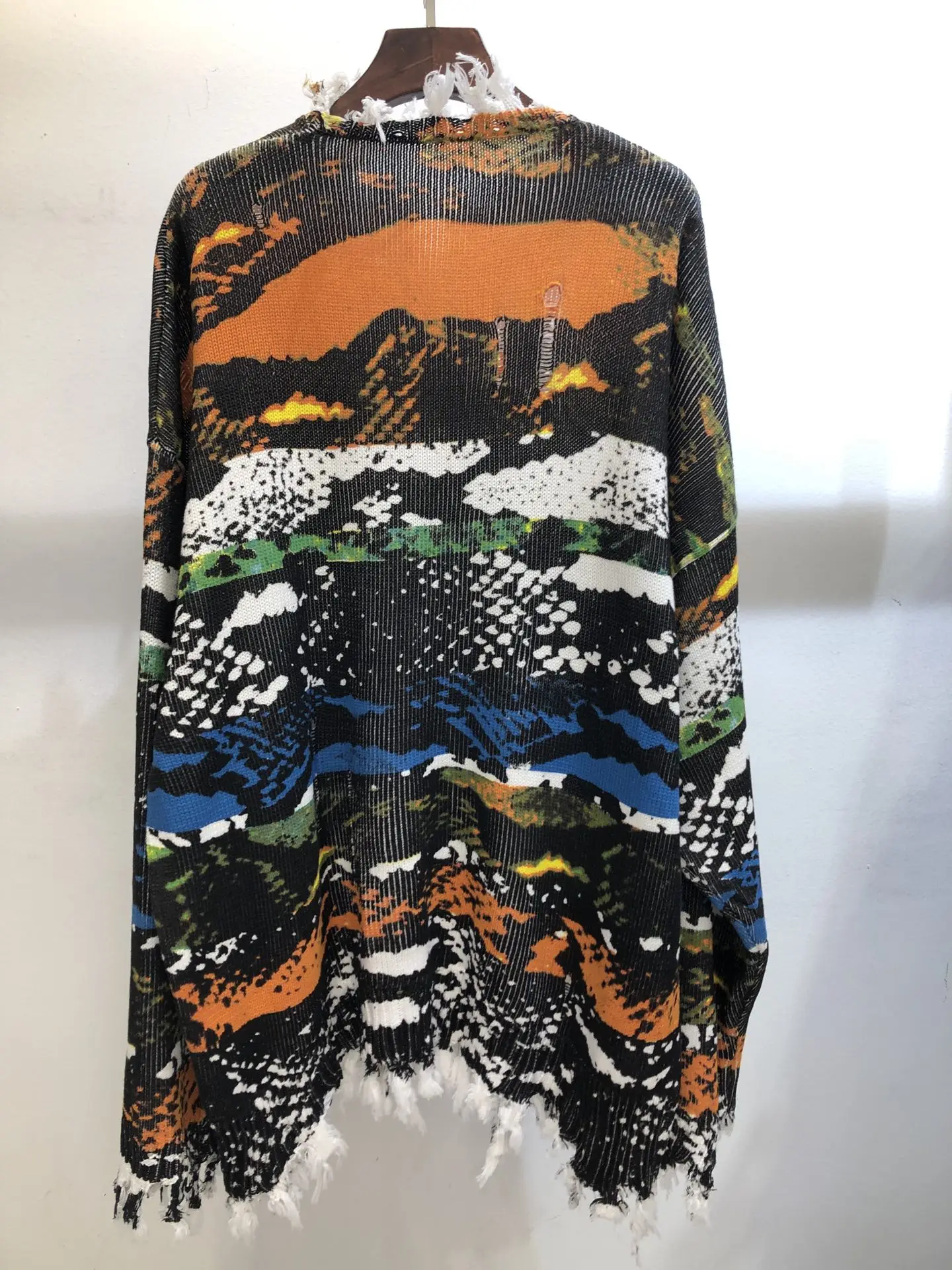 2020 new ladies fashion long-sleeved sexy casual handmade hook broken rock print sweater 1215