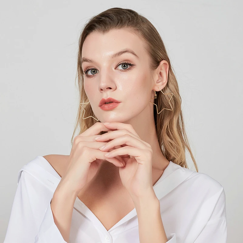 Женские крупные серьги-кольца Mytys Модные металлические серьги из латуни вечерние