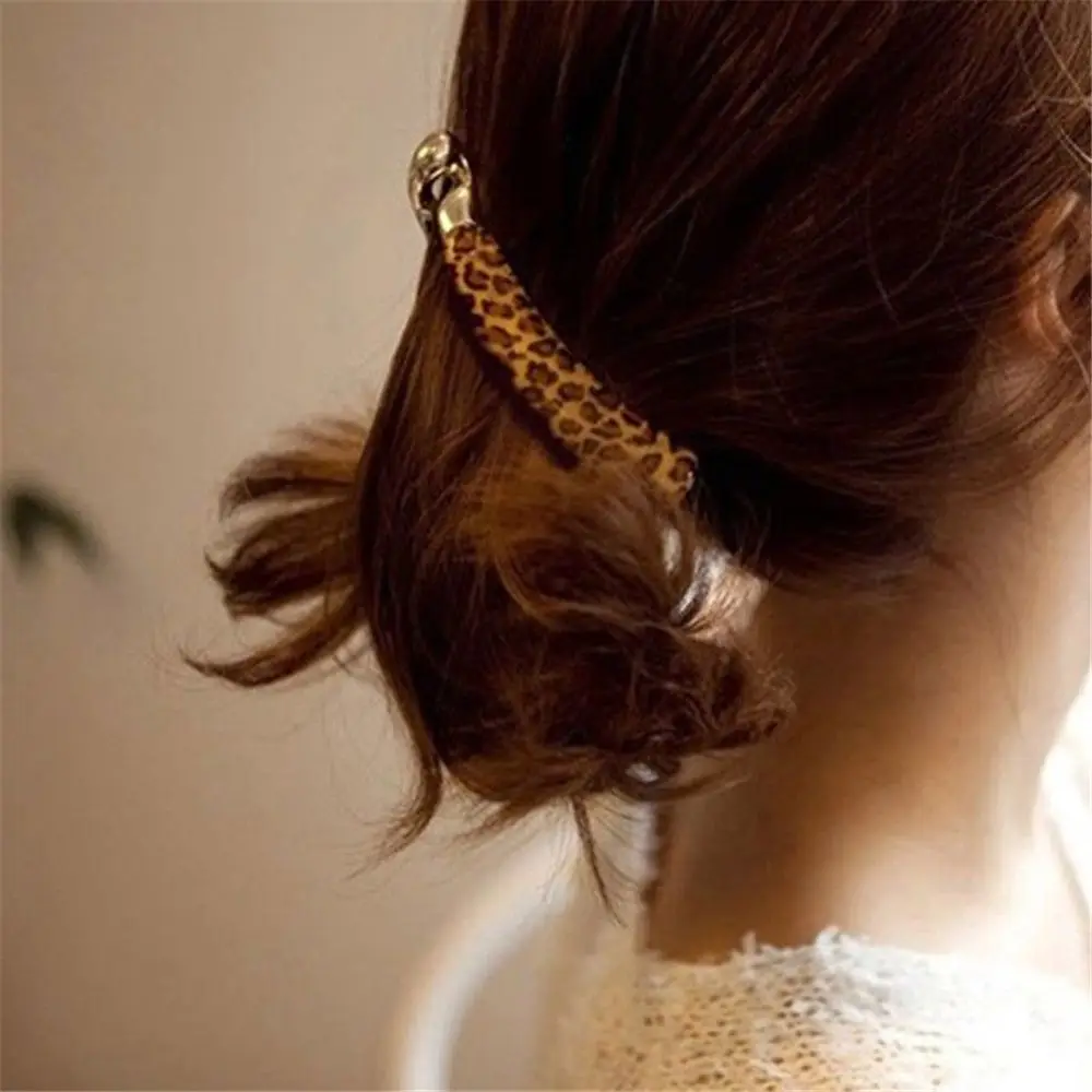 Женская заколка для волос в форме банана с леопардовым принтом аксессуар