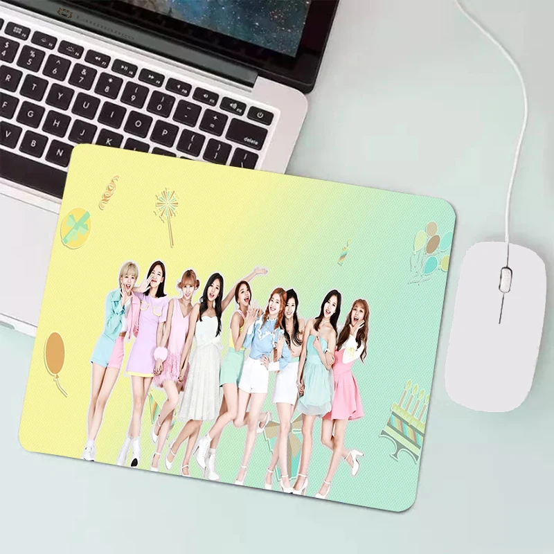 

Girl Twice Mouse Pad Kawaii Laptop Anime Keyboard Mouse Mat Small PC Gabinete Gamer Keyobard Gaming Accessories Varmilo Mousepad