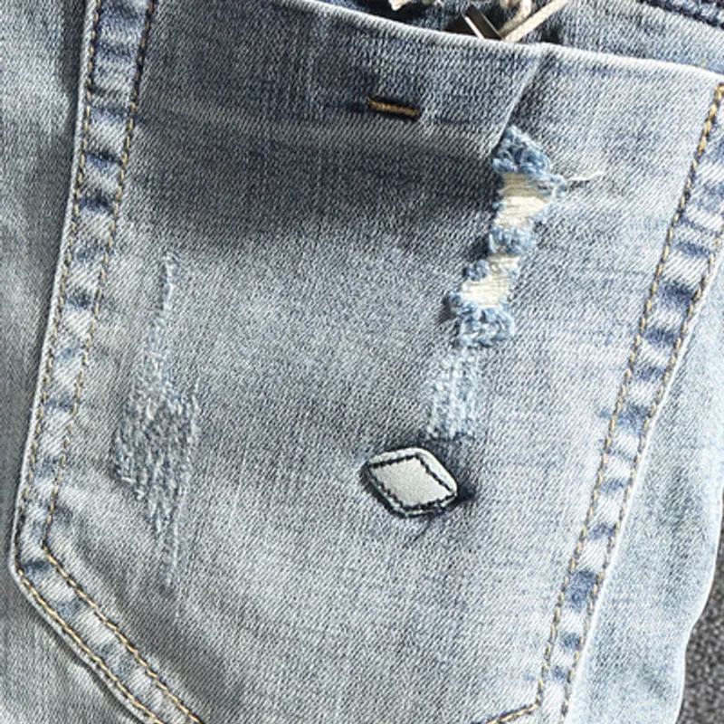 Korean Style Men Jeans Retro Light Blue Elastic Slim Fit Ripped Jeans Men Street Fashion Patchwork Designer Denim Pencil Pants