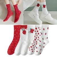 2021 new strawberry woman middle tube socks cotton cute socks women love heart designer kawaii socks harajuku happy sock