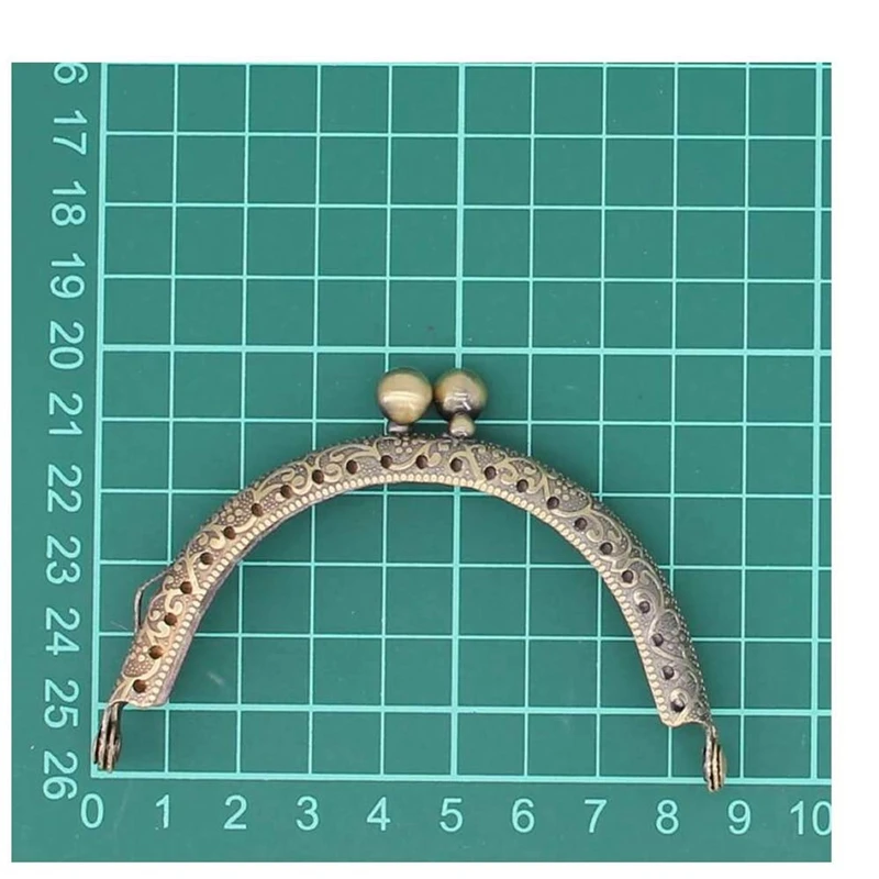 

5-Piece Metal Wallet Frame Kiss Clasp Lock DIY Coin Bag Hand Sewing Craftsmanship,3.3 Inch/8.5cm