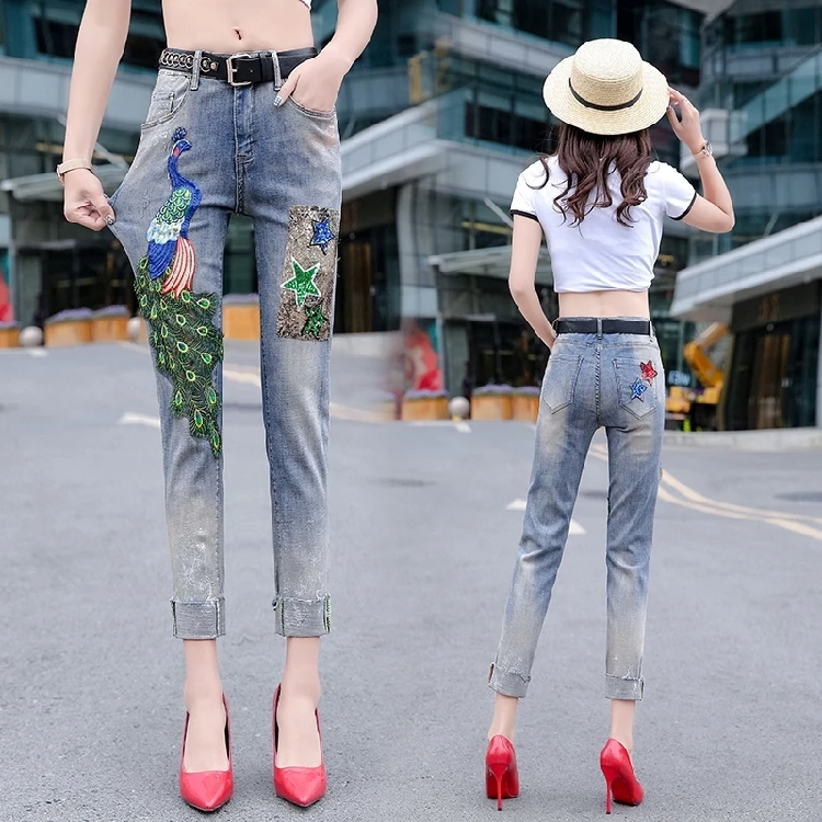 

2021 Peacock Embroidery Jeans Women Elasticity High Waist Pencil Jeans For Girls Light Blue Ankle-length Women Jeans femme