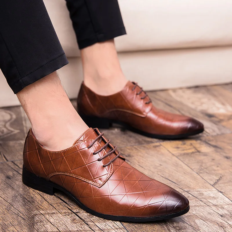 pointed Toe Men Leather Shoes Fashion Bright Business Italian Formal outdoor lace up Casual for Wedding Male Suit | Обувь