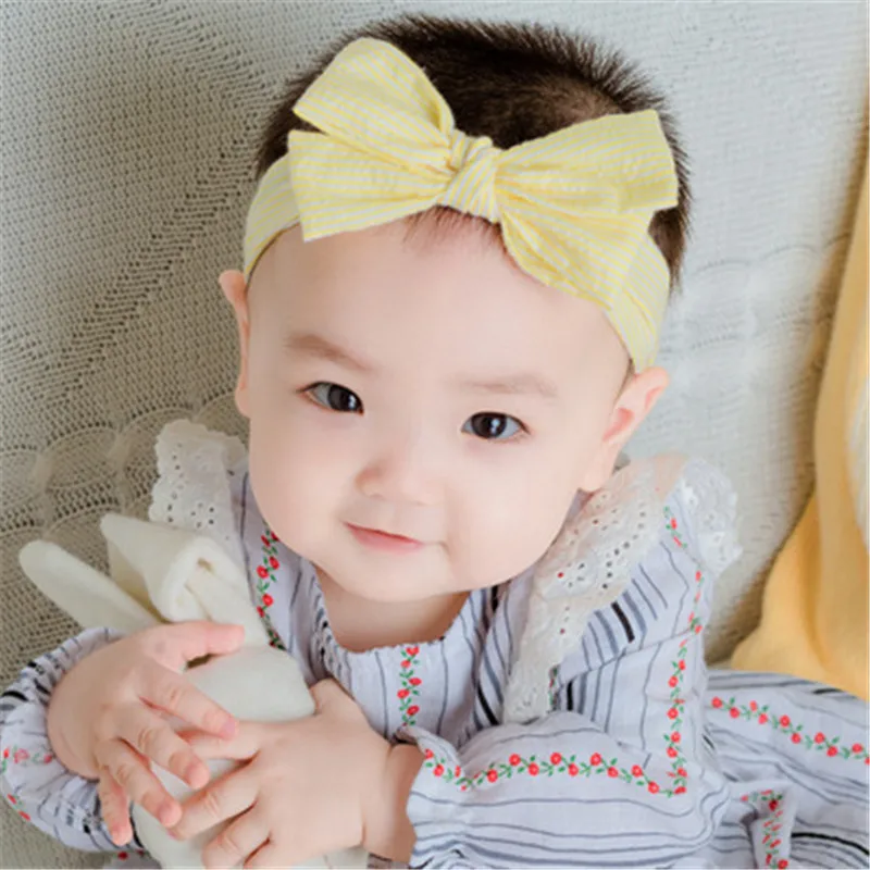 

Cute Lace Chiffon Flower With Pearl Elastic Kids Fashion Girls Lace Big Bow Hair Band Children Head Wrap Party Birthday Headwear