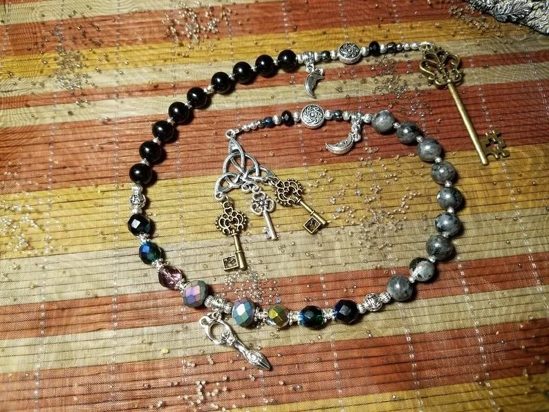 

Hecate Ladder, Lady of Keys, Triple Goddess, Mother of Witches Charm