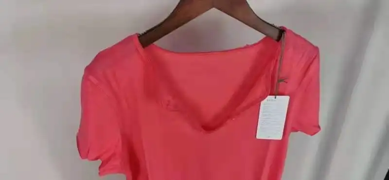 

Women V-Neck With Buttons T Shirt 2021 New Summer Back Letter Print Short Sleeve Simple Tee Top Casual