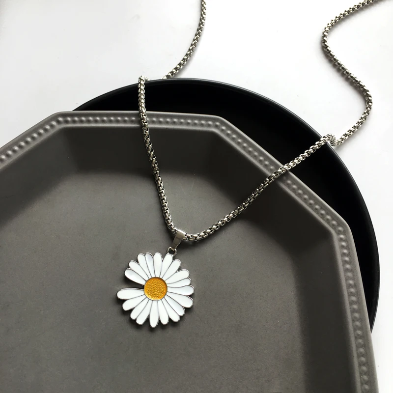 Модное ювелирное Ожерелье Длинная цепочка с белой подвеской кулон из Хризантемы