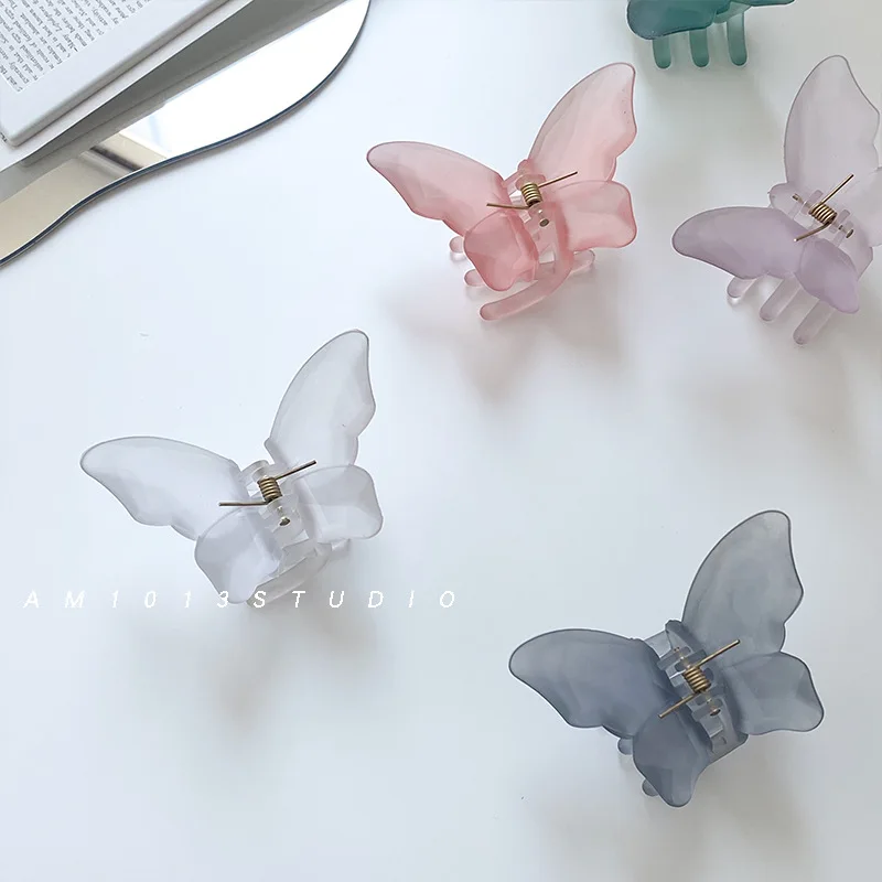 

Mini Butterfly Hair Claws Acrylic Sweet Hair Ornament Clip Solid Color Matte Hairpins Fashion Cute Hair Accessories for Women