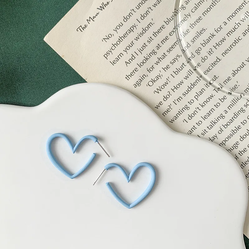 Romantic and Simple Stud Earrings For Women Alloy Sweet Love painted female earrings Jewelry Gifts |