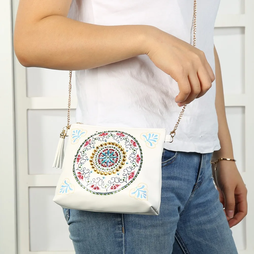 Женская сумка почтальонка сделай сам модная маленькая сумочка мессенджер на