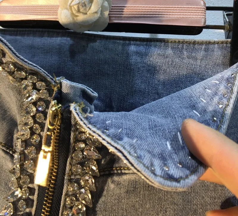 

2021 Spring Autumn Long Denim Pants New Exquisite Rhinestone Zipper High Waist Slim Stretch Skinny Jeans Women's Flare Pants