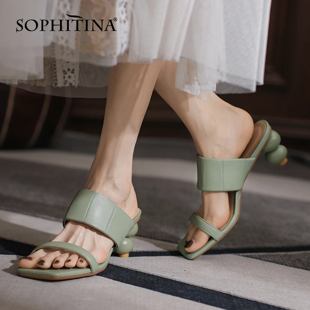 

Женские кожаные шлепанцы SOPHITINA, специальная форма, узкие ремешки, каблук, однотонная летняя обувь, DO600