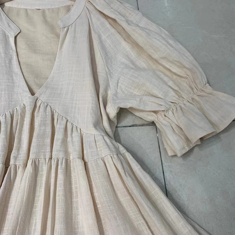 

CHICEVER Pullover White Dress For Women V Neck Puff Short Sleeve High Waist Ruched Knee Length Dresses Female 2021 Fashion Style