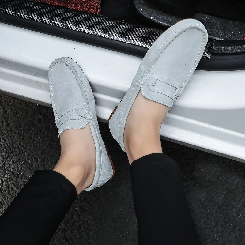 Мокасины мужские замшевые туфли на плоской подошве без застежки лоферы