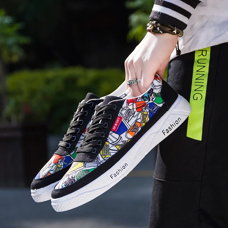 

New Arrival 2020 High Quality Men Flats Shoes Breathable Fashion Men Casual Canvas Shoes Zapatos Hombre Mens Flats 39-44