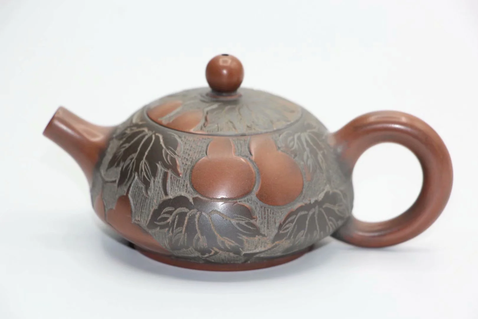

Qinzhou Ceramic qin zhou ni xing tao pu er tea pot (No yixing clay teapot ) HU LU About 85ml
