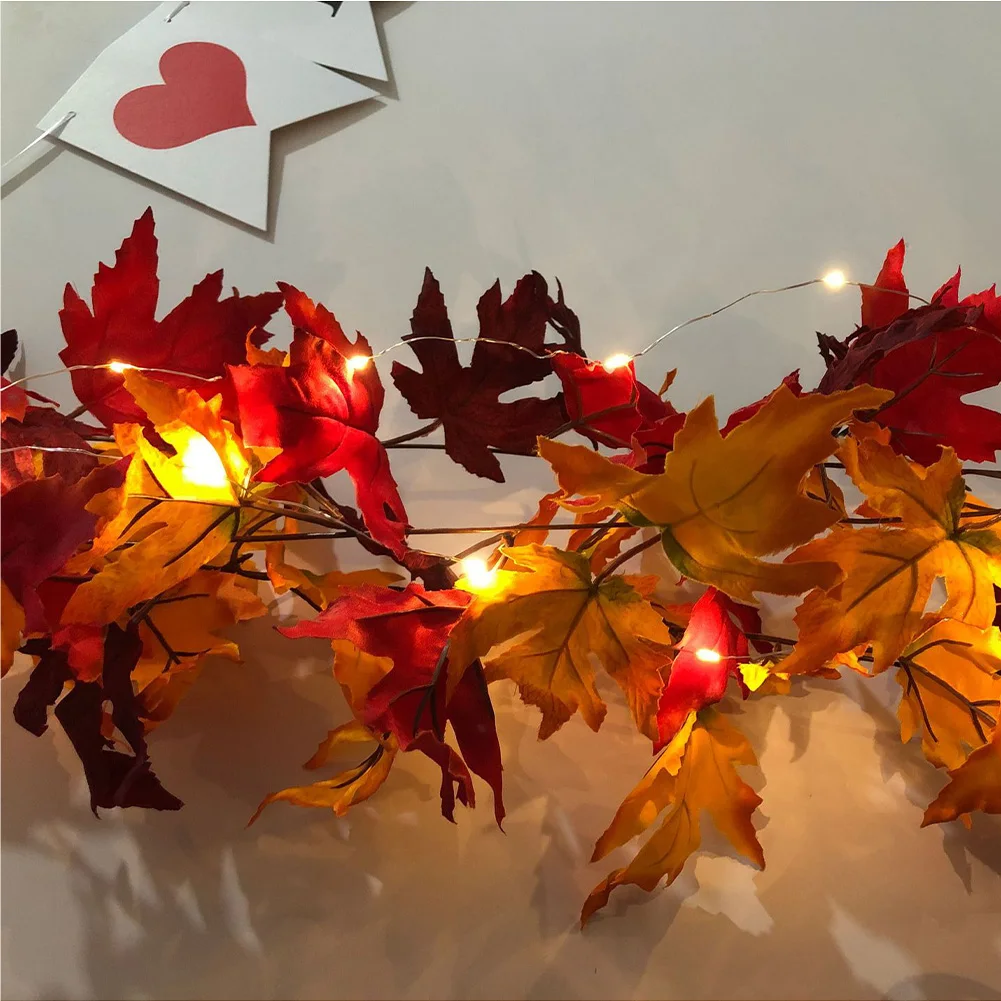 Рождественская подвесная дверь из красного ротанга в виде кленового листа