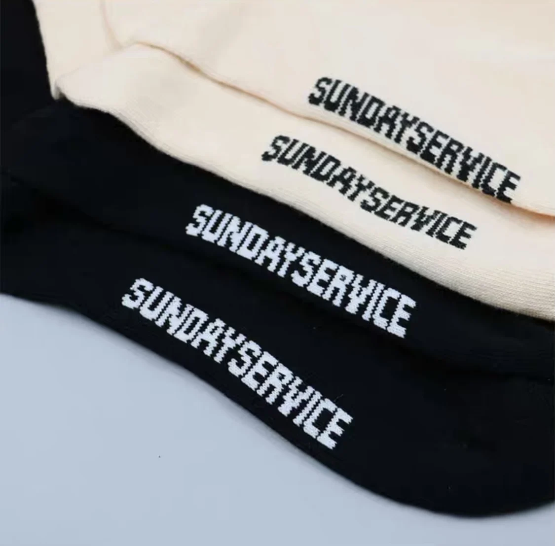 

Kanye West Jesus is king Socks 20FW Men Women Trust God Sock High Quality Knitting Hip Hop Knee-High Sunday Service