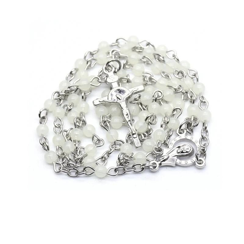 QIGO маленькая пластиковая искусственная кожа с бутылкой Длинная подвеска-крест